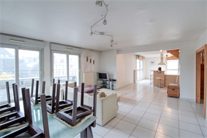 t5 à la vente -   25200  MONTBELIARD, surface 3 m2 vente t5 - UBI447874778